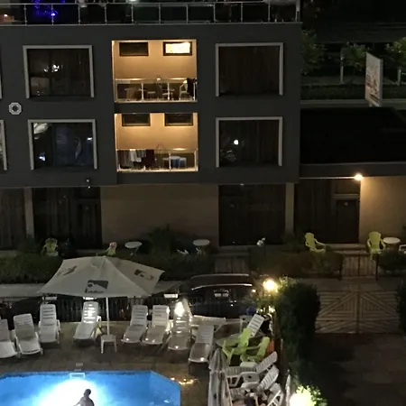 Hotel Tm Deluxe 3*